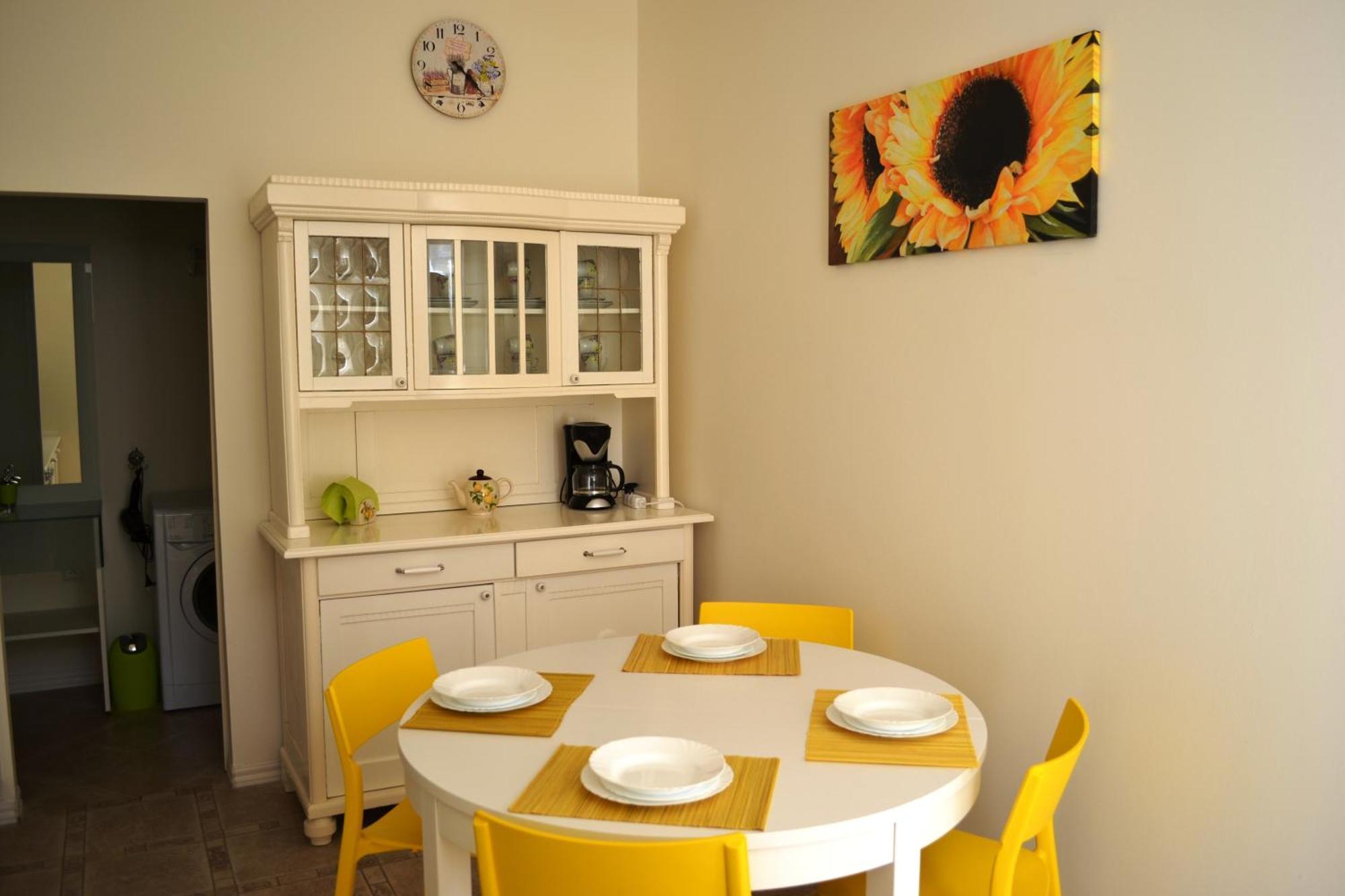 Sunflower 2Bdr Flat By Ruterra Praha Eksteriør bilde